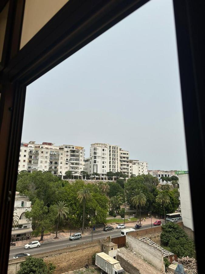 Vaste Appartement Au Centre De Tétouan Zewnętrze zdjęcie